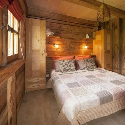 Rent this 2 bed house on Impasse des Aravis in 73590 Notre-Dame-de-Bellecombe, France