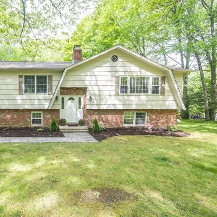 Buy this 3 bed house on 164 Settlers Hill Road in Southbury, CT 06488