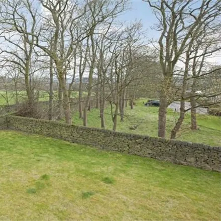 Image 9 - Tundra Grove, Bingley, BD16 3QG, United Kingdom - Apartment for rent