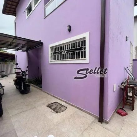 Buy this 2 bed house on Rua Aurélio Buarque de Holanda in Verdes Mares, Rio das Ostras - RJ
