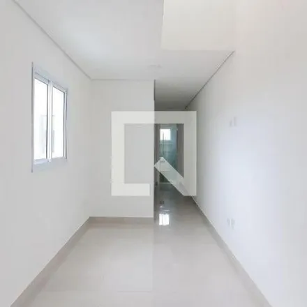 Rent this 2 bed apartment on Rua dos Congregados in Jardim Santo Antônio, Santo André - SP