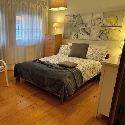 Rent this 3 bed house on 4430-833 Distrito de Leiria