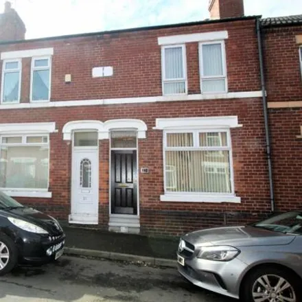 Buy this 3 bed townhouse on King Edward Road in Doncaster, DN4 0NE