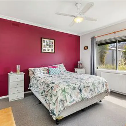 Image 1 - Holdsworth Road, North Bendigo VIC 3550, Australia - Apartment for rent