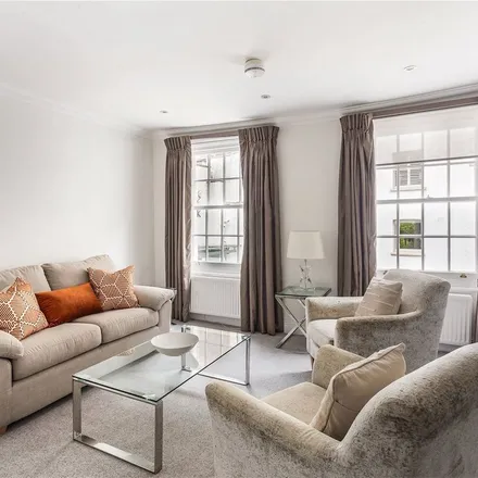 Rent this 3 bed apartment on 9 Brompton Place in London, SW3 1PU