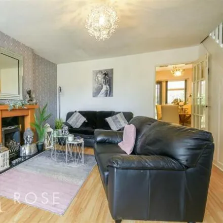 Image 2 - Mendip Close, Horwich, BL6 7NW, United Kingdom - Duplex for sale