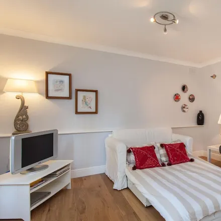 Rent this 1 bed apartment on London in W2 6QH, United Kingdom