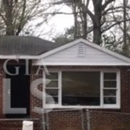 Buy this 2 bed house on 33 30th Avenue in Columbus, GA 31903