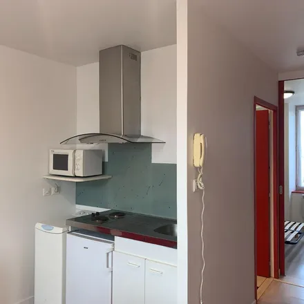 Rent this 2 bed apartment on 12 Rue des Coquelicots in 12850 Onet-le-Château, France