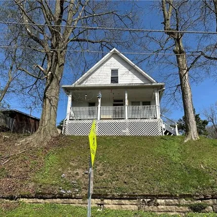 Image 1 - 169 North Monroe Street, Millersburg, Holmes County, OH 44654, USA - House for sale