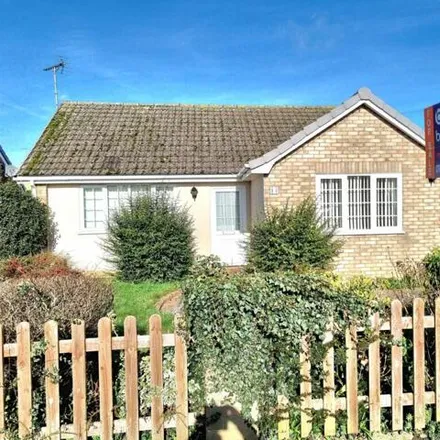 Buy this 3 bed house on The Avenue in Market Deeping, PE6 8BA