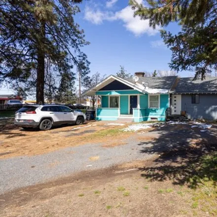 Buy this 4 bed house on 339 Southeast Woodland Boulevard in Bend, OR 97702