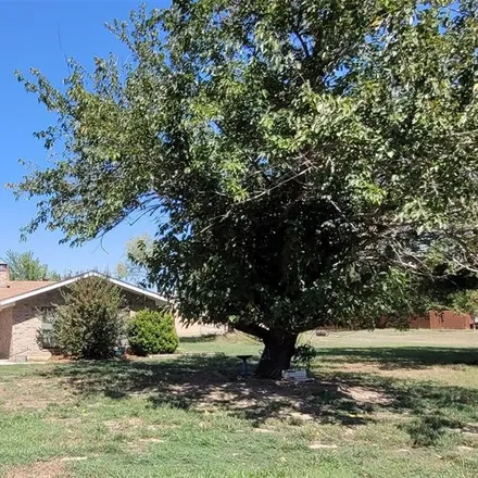 Buy this 3 bed house on 1101 E 6th Street in Springtown, Parker County
