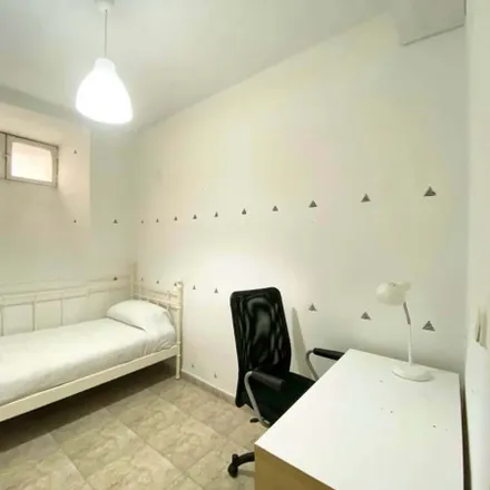 Image 4 - Calle de Gaztambide, 32, 28015 Madrid, Spain - Room for rent