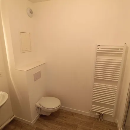 Rent this 1 bed apartment on 2015 Vieux Chemin de Lille in 59270 Bailleul, France