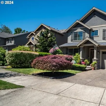 Buy this 4 bed house on 13297 SE Highpointe St in Clackamas, Oregon