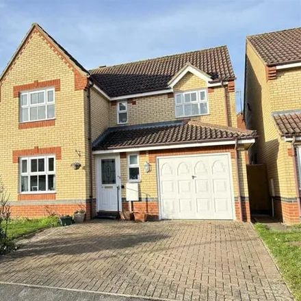 Buy this 4 bed house on Field End in Witchford, CB6 2XE