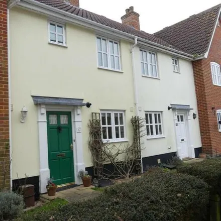 Rent this 2 bed townhouse on Aldergrove Close in Halesworth, IP19 8TB