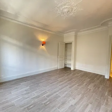 Rent this 4 bed apartment on 15 Rue de la Loge in 13002 2e Arrondissement, France
