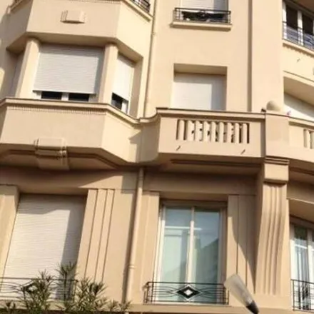 Image 3 - Juan-les-Pins, Avenue de l'Esterel, 06160 Antibes, France - Apartment for rent
