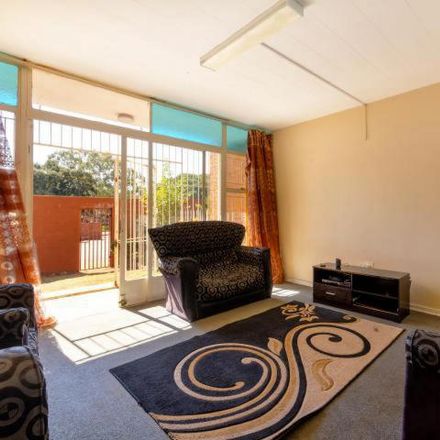 Rent this 3 bed townhouse on 10th Street in Emmarentia, Johannesburg