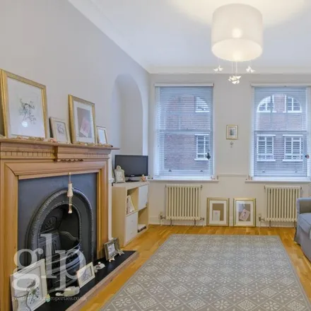 Rent this 1 bed apartment on 9 Earlham Street in London, WC2H 9LN