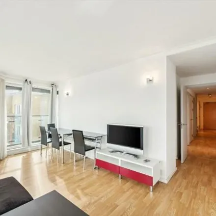 Image 4 - Seacon Tower, 5 Hutching's Street, Millwall, London, E14 8JX, United Kingdom - Apartment for sale