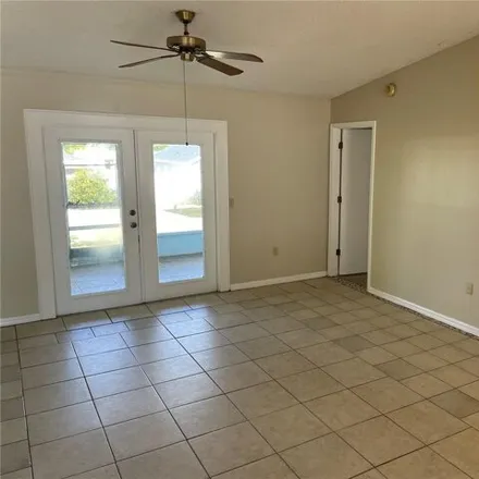 Image 4 - 1525 Jupiter Avenue, Deltona, FL 32738, USA - House for rent