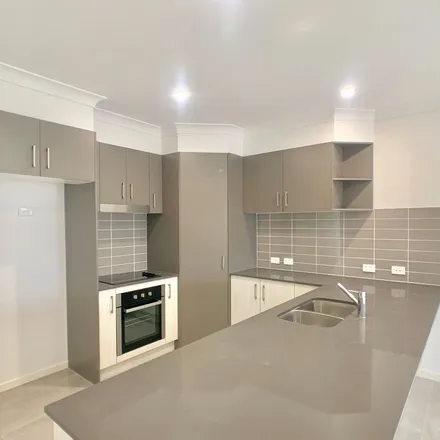 Image 8 - High Street, Brassall QLD 4305, Australia - Apartment for rent