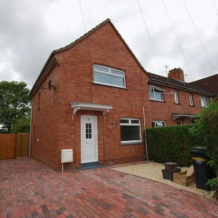 Rent this 3 bed house on 40 Elmore Road in Bristol, BS7 9SD