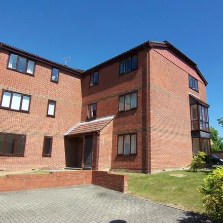 Rent this 1 bed apartment on 14 Elm Grove in Horsham, RH13 5HU