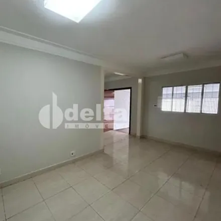 Rent this 3 bed house on Rua das Primaveras in Cidade Jardim, Uberlândia - MG