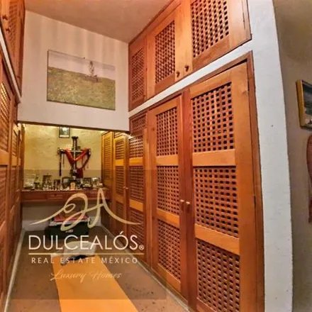 Buy this 6 bed house on Calle Real Tezoyuca in Geovillas Colorines, 62790 Tezoyuca