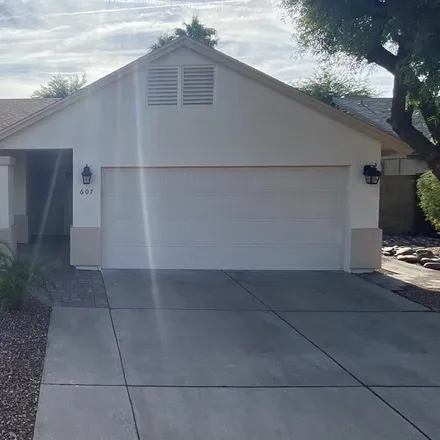 Rent this 3 bed house on 607 West Rosemonte Drive in Phoenix, AZ 85027