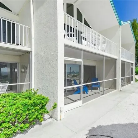 Image 3 - 122 73rd Street, Holmes Beach, Manatee County, FL 34217, USA - Condo for sale