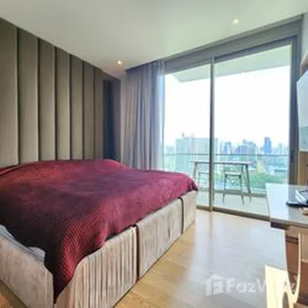 Rent this 1 bed apartment on Soi Charoen Nakhon 2 in Khlong San District, Bangkok 10600