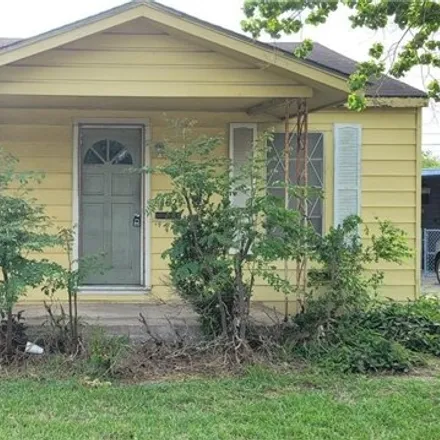 Buy this 3 bed house on 4651 Ramona Drive in Corpus Christi, TX 78416