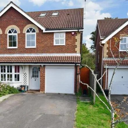 Buy this 4 bed house on Windmill View in Brighton, BN1 8TU