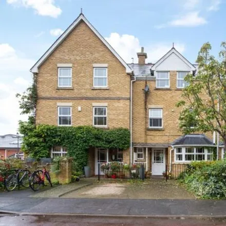 Buy this 5 bed townhouse on Philip and James' School in Navigation Way, Oxford