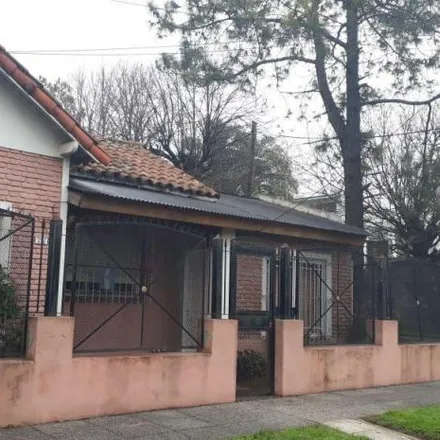 Buy this 3 bed house on Rincón 399 in Partido de La Matanza, Villa Luzuriaga
