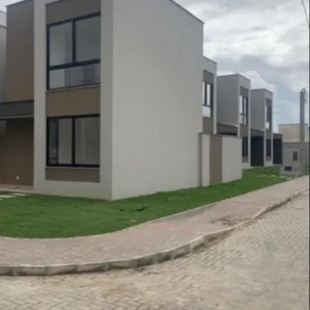 Buy this 3 bed house on FTC - Faculdade de Tecnologia e Ciências in Rua Artêmia Pires de Freitas, Mangabeira