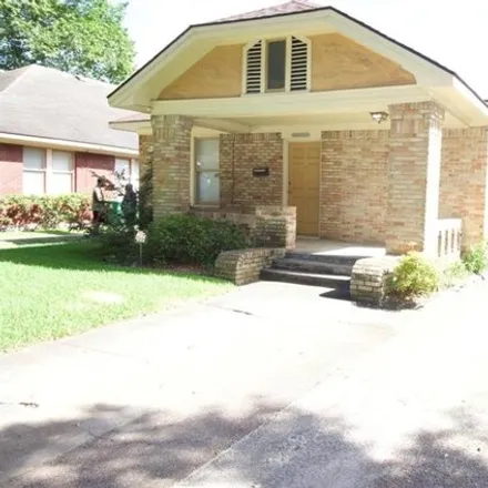 Buy this 2 bed house on 4351 Clay Street in Houston, TX 77023