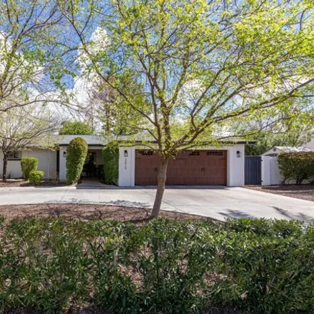 Image 1 - 3615 North 40th Street, Phoenix, AZ 85018, USA - House for sale