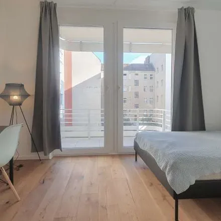 Rent this 4 bed apartment on Späti am Leopold in Nazarethkirchstraße 53, 13347 Berlin