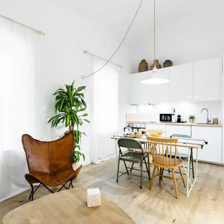 Rent this 2 bed apartment on Lizarran in Calle del Conde de Peñalver, 35