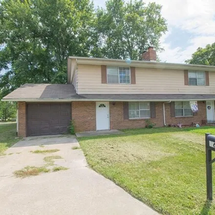 Rent this 3 bed house on 4618 West Millbrook Drive in Columbia, MO 65203