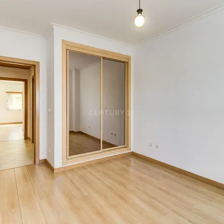 Rent this 3 bed apartment on Avenida Dom João II in 2870-359 Montijo, Portugal