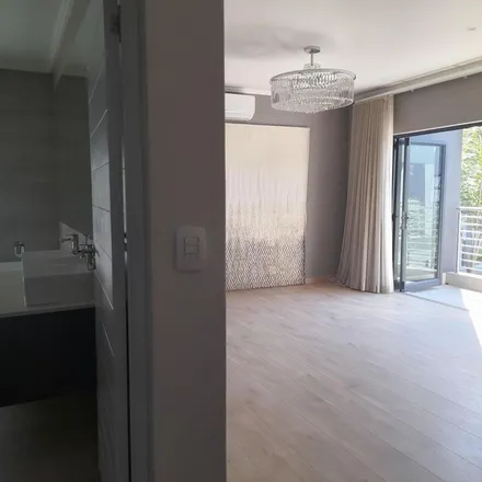 Image 3 - Dover Road, Johannesburg Ward 103, Sandton, 1617, South Africa - Apartment for rent