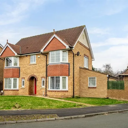 Rent this 4 bed house on Redgrave Close in York, YO31 8SX