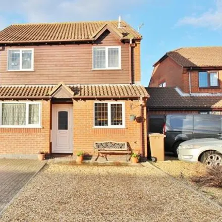 Buy this 3 bed house on Glenfields in Whittlesey, PE7 1HX